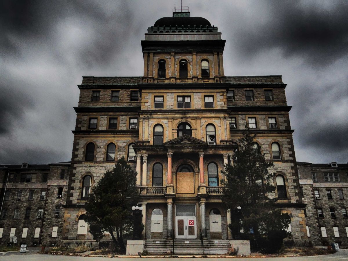 The Evolution of the American Insane&nbsp;Asylum